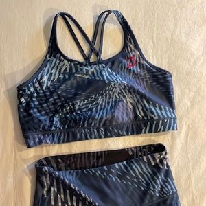 Peloton WITH workout set. Bra is an XL, capri leggings L.